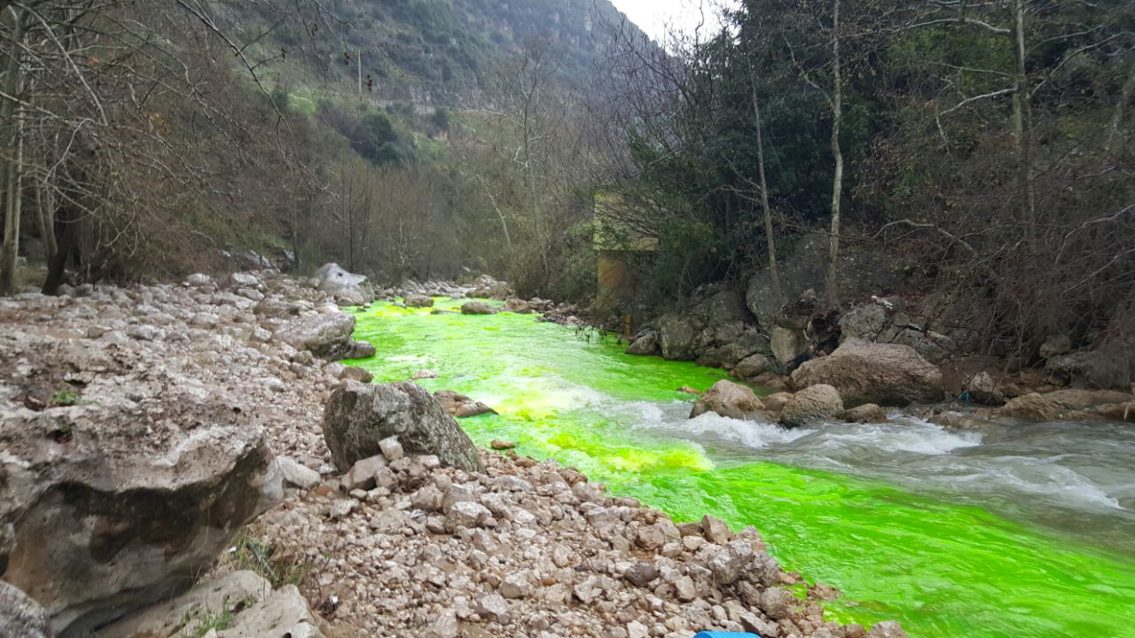 3-26 Doummar_ Tracer injection in a river to detect exchange between river and s